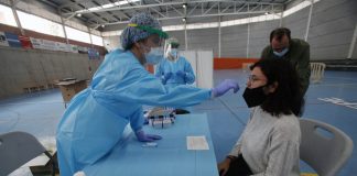 Huelva (73), Almonte (24) y Moguer (22), municipios más afectados por los 251 casos del fin de semana