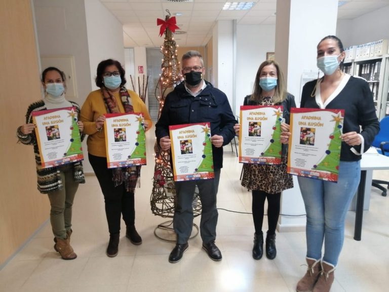 La campaña ‘Apadrina una ilusión’ regresa a Isla Cristina por Navidad