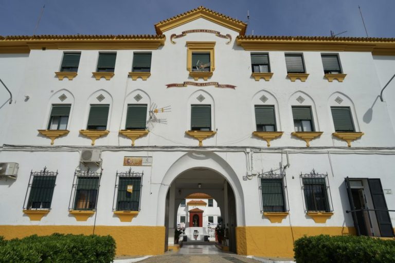 El Ayuntamiento de Ayamonte construirá un nuevo muro perimetral en el cuartel de la Guardia Civil