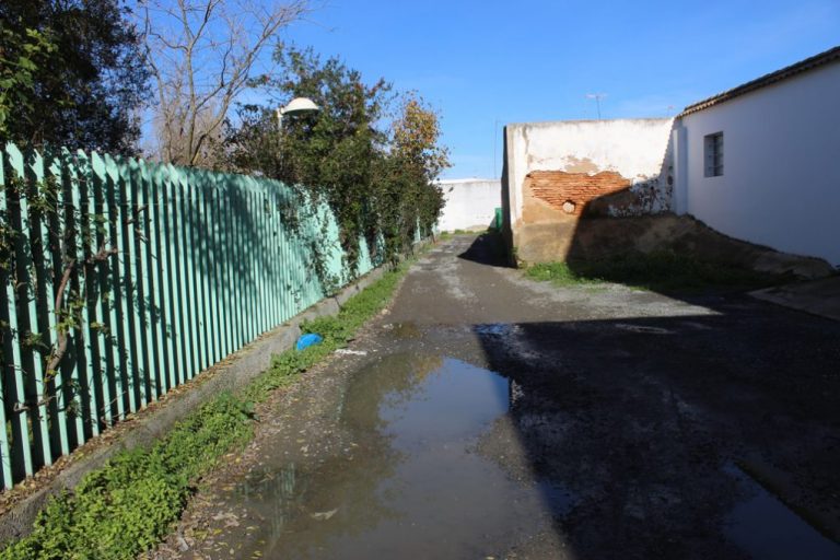 Cartaya adjudica las obras para adecentar la calle trasera del parque El Castillo