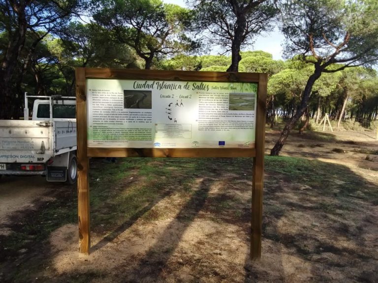 Punta instala nueva cartelería para poner en valor la ruta saludable ‘Salinas del Astur’