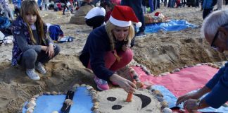 El concurso de muñecos de nieve en la arena de Islantilla se reinventa y este año será virtual
