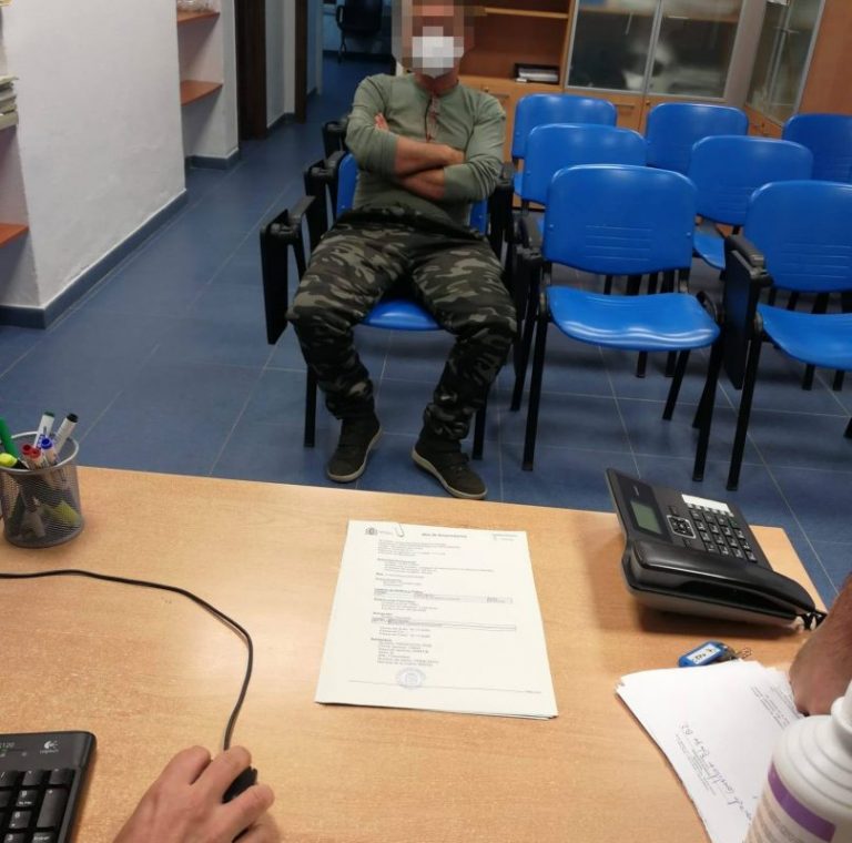 Un detenido en Almonte por conducir sin carné, bebido y con una requisitoria judicial