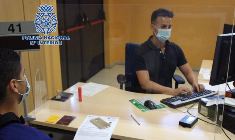 La Policía Nacional habilita en Ayamonte atención documental a ciudadanos extranjeros