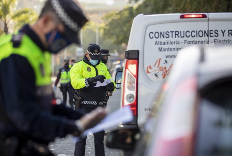 La capital onubense se blinda para controlar los desplazamientos en el marco de su cierre perimetral