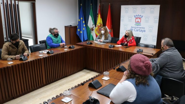 Cartaya planifica con las hermandades actividades virtuales de cara a la Semana Santa