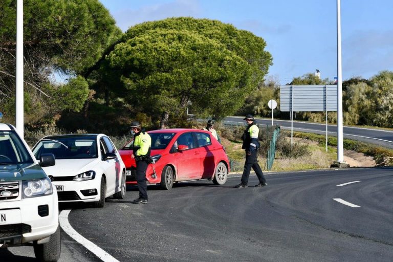 Punta refuerza el control de medidas ‘anticovid’ con agentes policiales de paisano