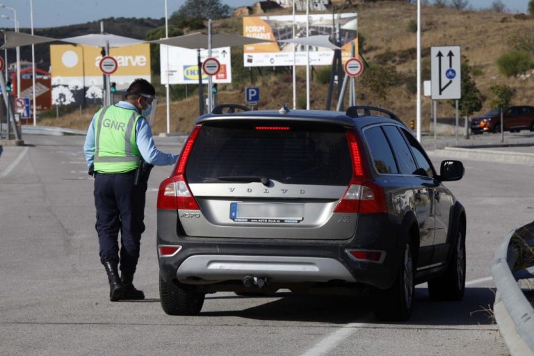 Portugal vota este jueves si cierra su frontera con España hasta el 14 de febrero