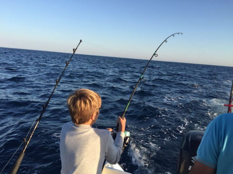 Colectivo de pesca deportiva de Huelva acusa a los profesionales de ponerlos «en el punto de mira»