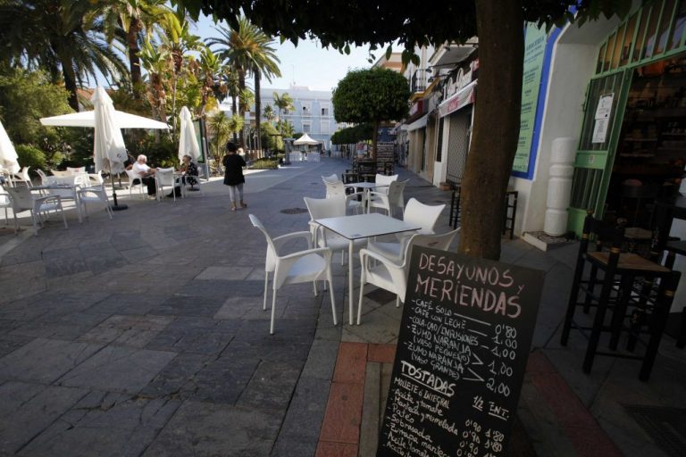 Ayamonte suspende el cobro de tasas al comercio y la hostelería durante este año 2021