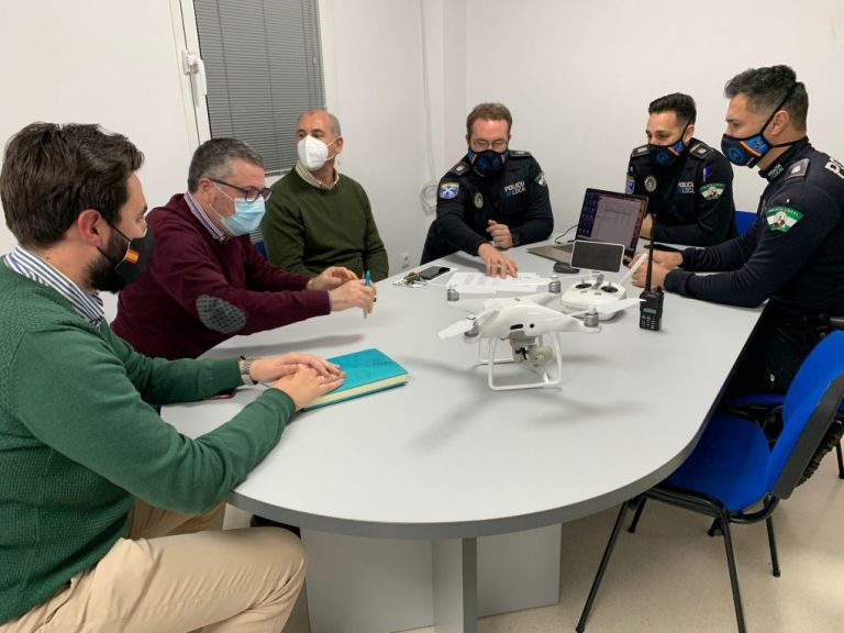 Hermes Isla Cristina asesora el establecimiento de una unidad de drones en Carmona