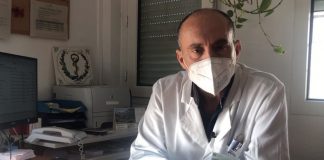 “La mujer que dio a luz en el centro de salud de Cartaya no sabía que tenía covid” parto covid centro de salud cartaya