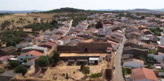 Cumbres de San Bartolomé, único municipio onubense que se mantiene bajo cierre perimetral