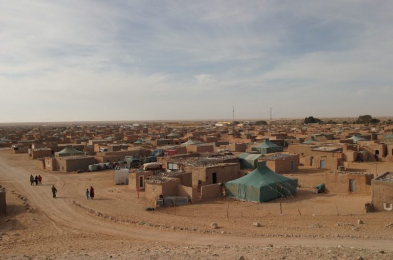 IU Cartaya apoya con 900 euros a las familias de presos y desaparecidos saharauis
