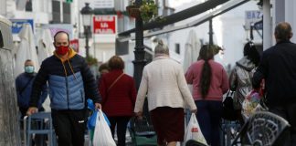 Cartaya activa bonos de compra para para dinamizar el comercio y la hostelería locales