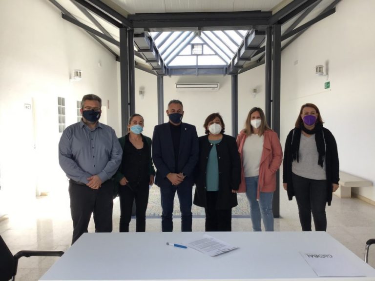 El Ayuntamiento de Isla desarrollará acciones de integración e inmigración con Huelva Acoge