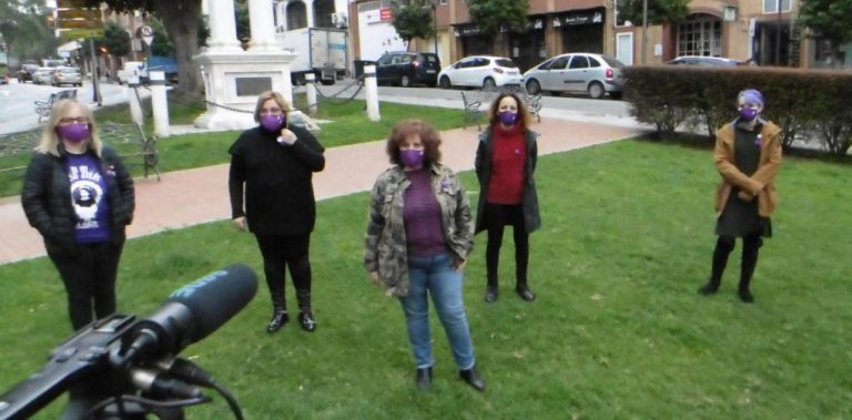IU reivindica el 8-M el “indispensable protagonismo” de la mujer en la lucha contra la pandemia