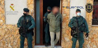 ‘Soterrado’ se salda con 60 detenidos y con la incautación de 10 toneladas de hachís, 13 embarcaciones y 8 armas de fuego en Huelva