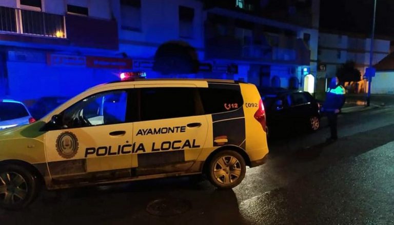 Interponen en una sola noche en Ayamonte 23 denuncias por incumplir normas contra el covid