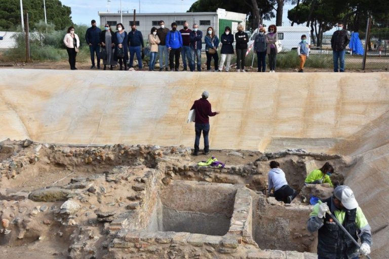 Punta organiza visitas guiadas a los trabajos arqueológicos en el yacimiento de El Eucaliptal