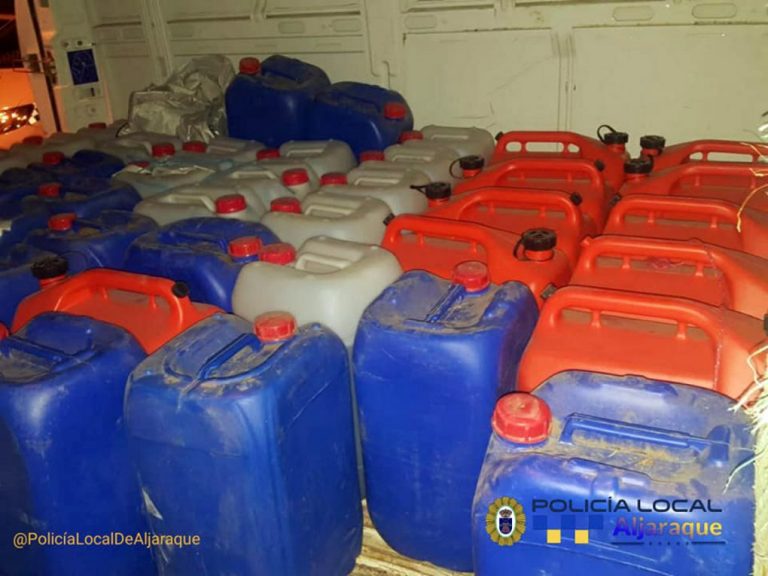 Interceptan en Aljaraque una furgoneta con gasolina y otros objetos preparados para un alijo