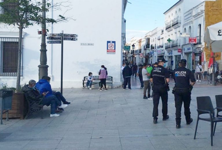 Una veintena de denuncias en Cartaya por incumplir las medidas anti-covid los primeros días de cierre perimetral
