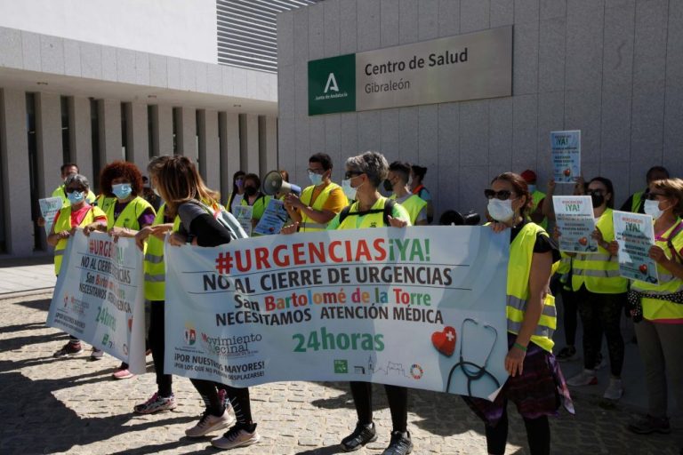 San Bartolomé marcha a pie hasta Gibraleón por la restitución de las Urgencias 24 horas el municipio