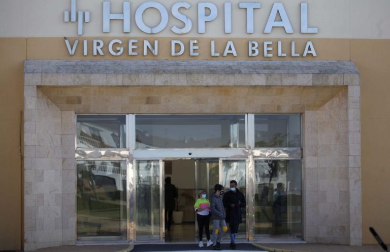 Critican que la Junta “prorrogue el convenio con el hospital privado” Virgen de la Bella de Lepe