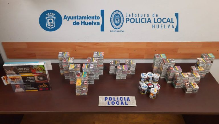 Incautan 190 paquetes de tabaco ilegal y detectan irregularidades en cuatro comercios en Huelva capital