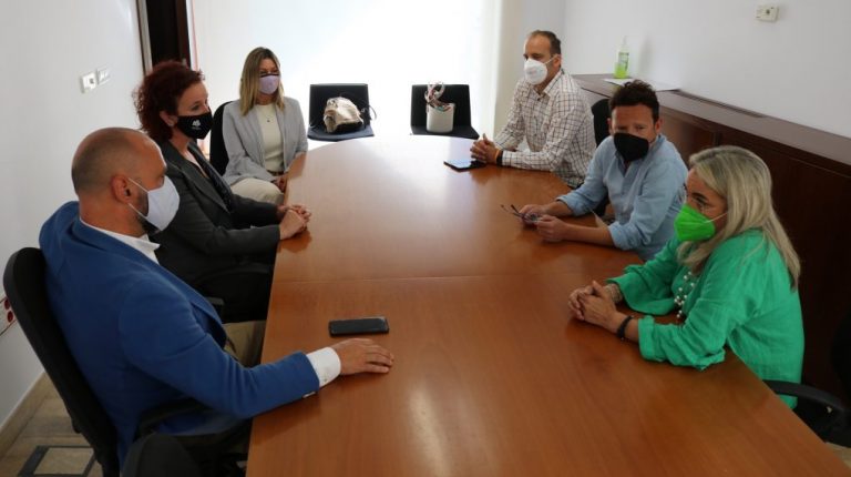 Cartaya prepara junto con los hoteles la próxima campaña turística estival