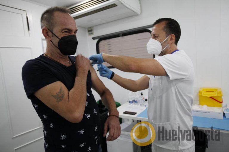 Castillejos y Huelva acogen esta semana dos jornadas de vacunación sin cita contra la Covid-19