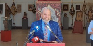 Las hermandades isleñas homenajean al imaginero local Francis Zamudio con una exposición