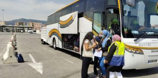 UPA acompaña a las jornaleras marroquíes que regresan a sus casas tras la campaña de la fresa en Huelva