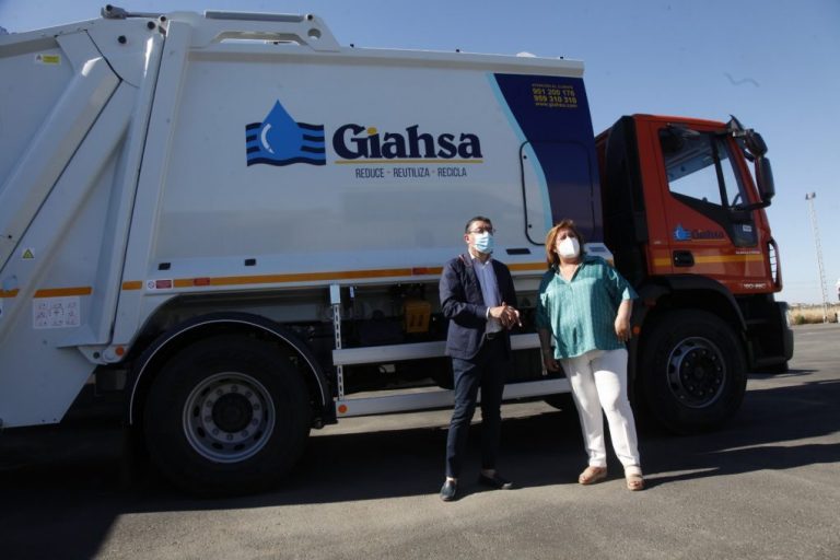 Giahsa refuerza la gestión de residuos con la incorporación de 12 nuevos vehículos de recogida