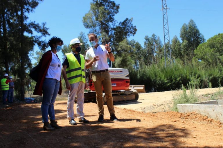Comienzan las obras del penúltimo tramo del carril bici que unirá Cartaya y El Rompido