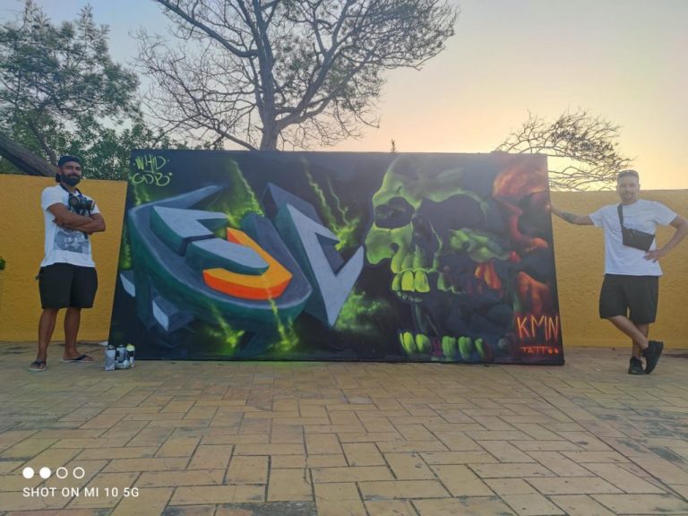 Veinticinco jóvenes participan en un Taller de Graffitis del Ayuntamiento de Isla Cristina