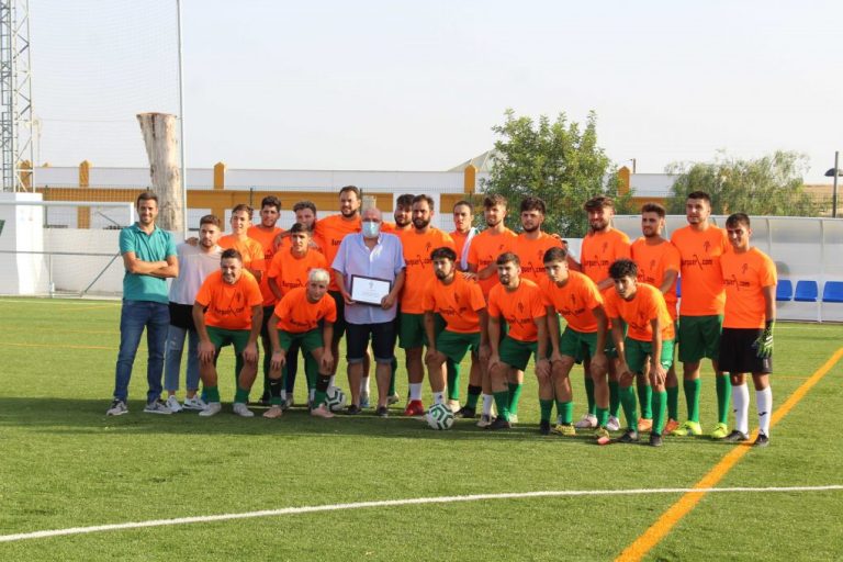 Diputación de Huelva colabora en la remodelación del campo de fútbol de Alosno