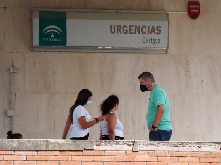 Alertan sobre los nuevos contagios covid entre el personal sanitario como el caso de Cartaya