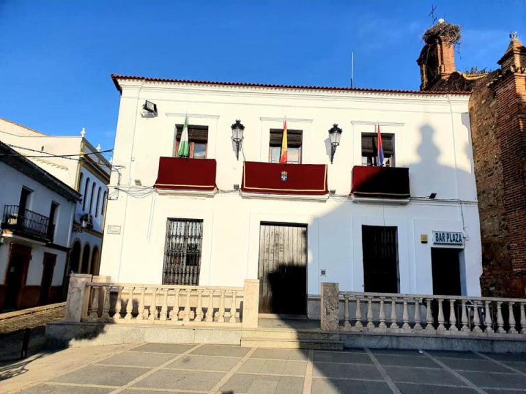 Un grupo de menores «lincha» a naranjazos a los trabajadores de la recogida de basura de El Cerro