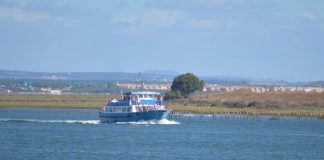 El servicio de canoas de Punta a Huelva estará activo los fines de semana de septiembre