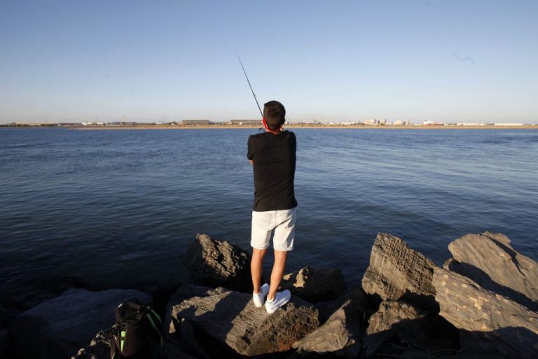 El Open de Pesca Ciudad de Huelva se aplaza al 7 de noviembre por las lluvias previstas para el domingo