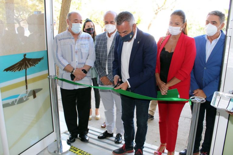 Islantilla amplía la digitalización de su oficina de turismo