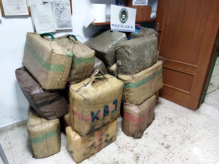 Frustran la descarga de una tonelada de hachís en el Paseo Almirante Pérez de Guzmán de Punta Umbría