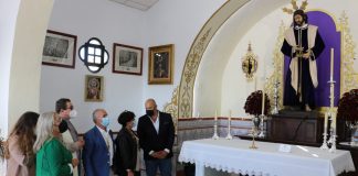 Cartaya «dignifica» la Capilla del Cementerio e inaugura el nuevo altar del Cristo de la Misericordia