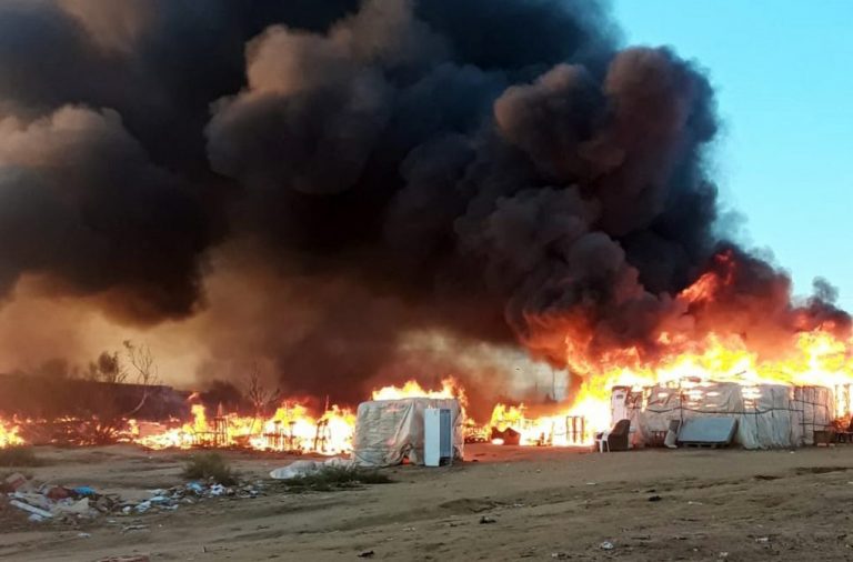 Exigen que se “aborde el drama de los asentamientos desde la raíz” tras el último incendio en Lepe
