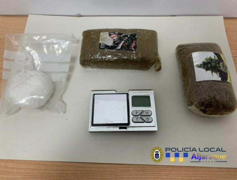 Detenido en Aljaraque con 190 gramos de hachís y 20 de coca en roca ocultos entre sus pertenencias