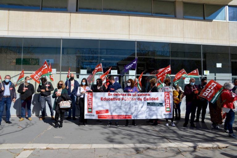 Exigen a la Junta que aumente las plantillas de orientadores y profesionales de Educación Especial