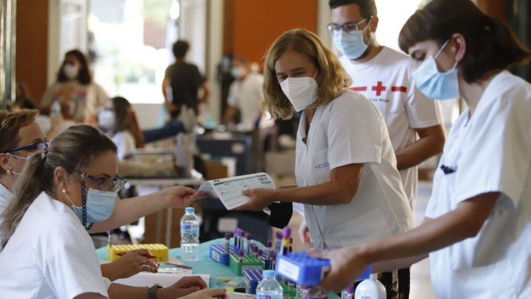 Animan a participar en la última macrocolecta de sangre del año en Huelva, previa a la Navidad