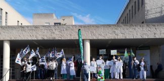 Nueva concentración de profesionales contra los recortes de la Junta en la sanidad pública