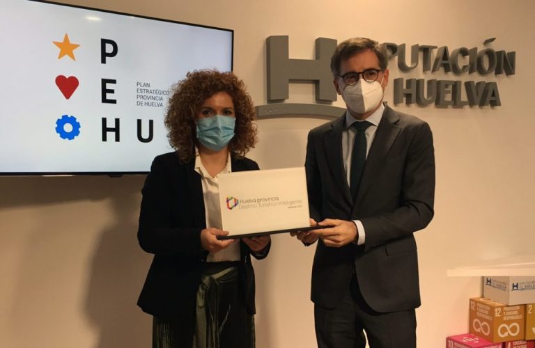 La provincia de Huelva recibe el distintivo de ‘Destino Turístico Inteligente’